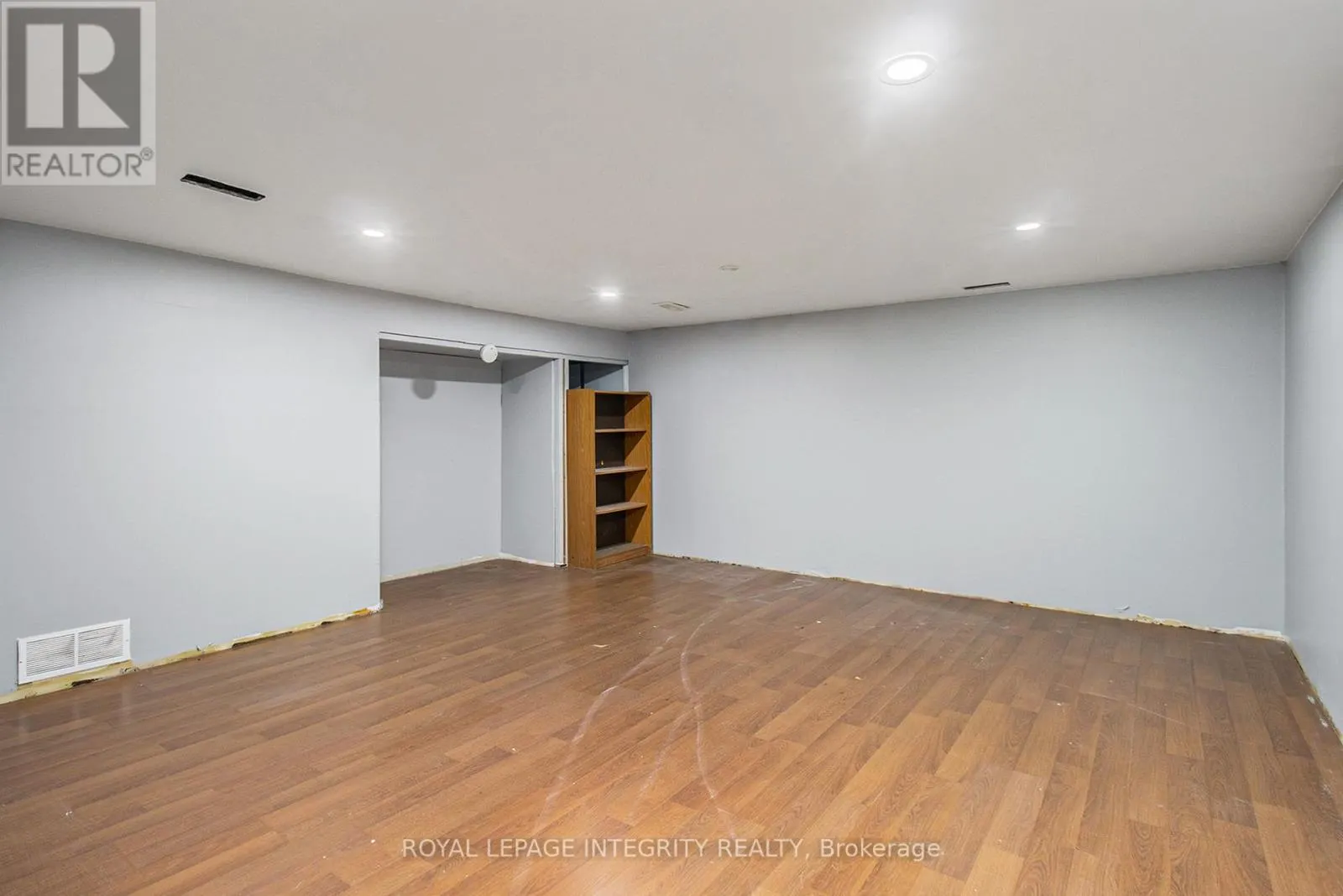 3 - 115 PERCY STREET
