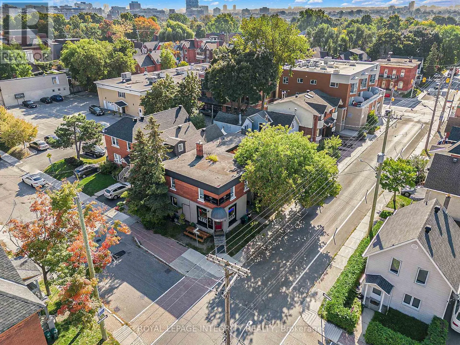 3 - 115 PERCY STREET