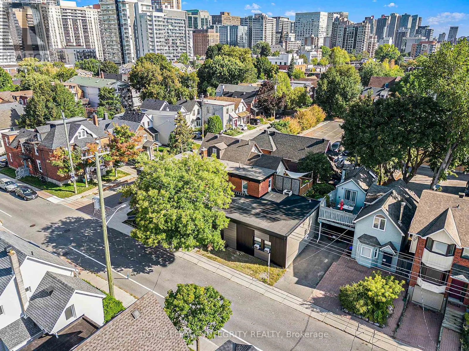 3 - 115 PERCY STREET