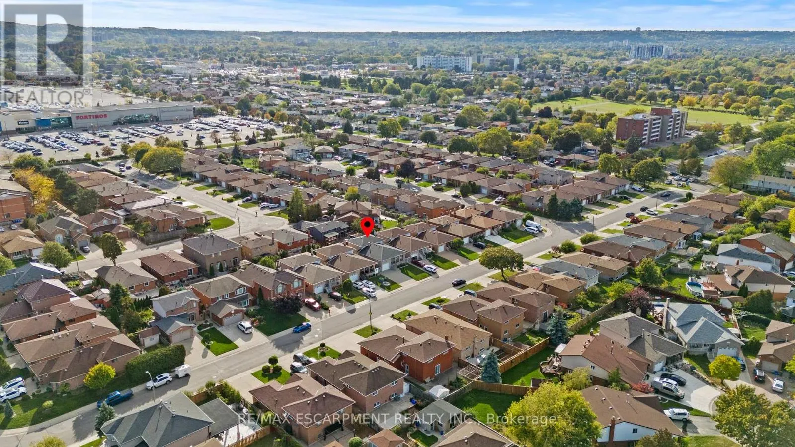48 VILLAGE DRIVE