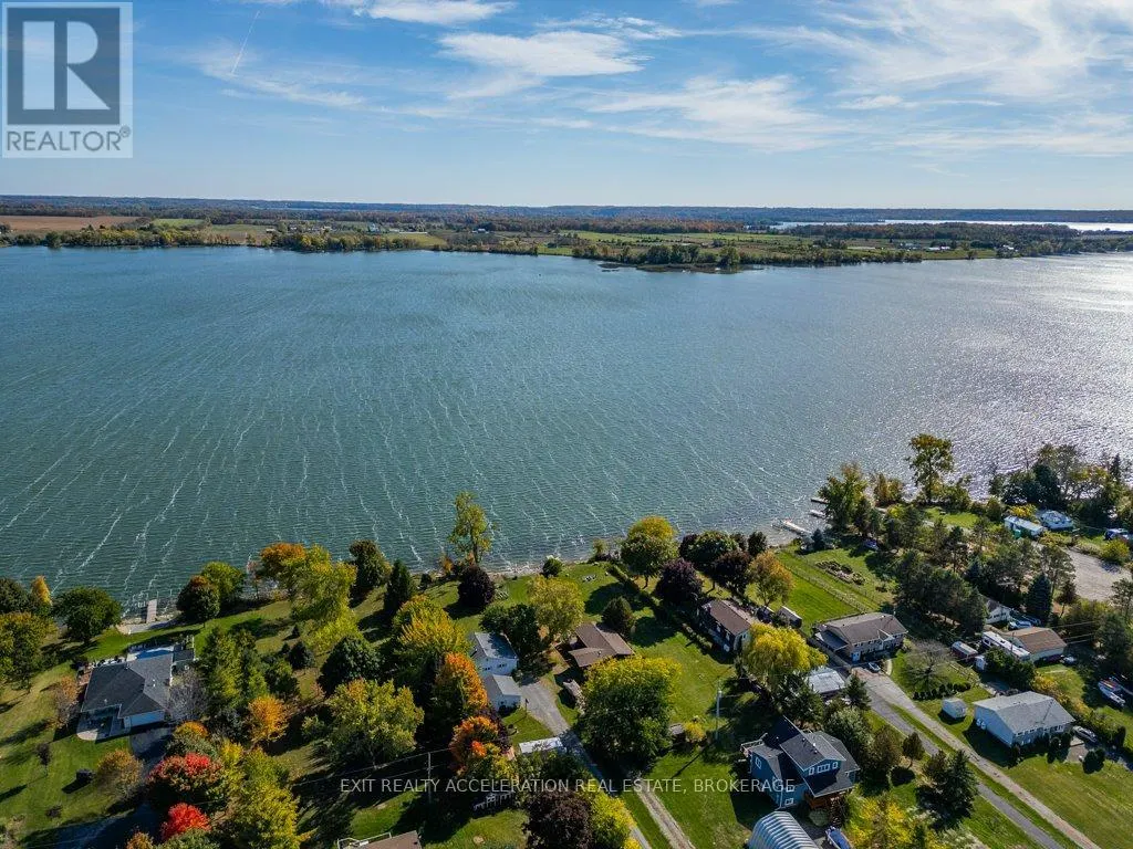 122 BAYVIEW DRIVE
