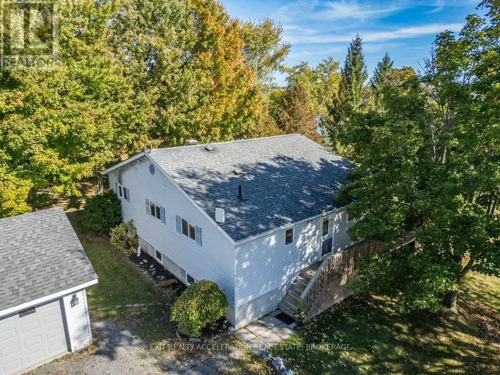 122 BAYVIEW DRIVE