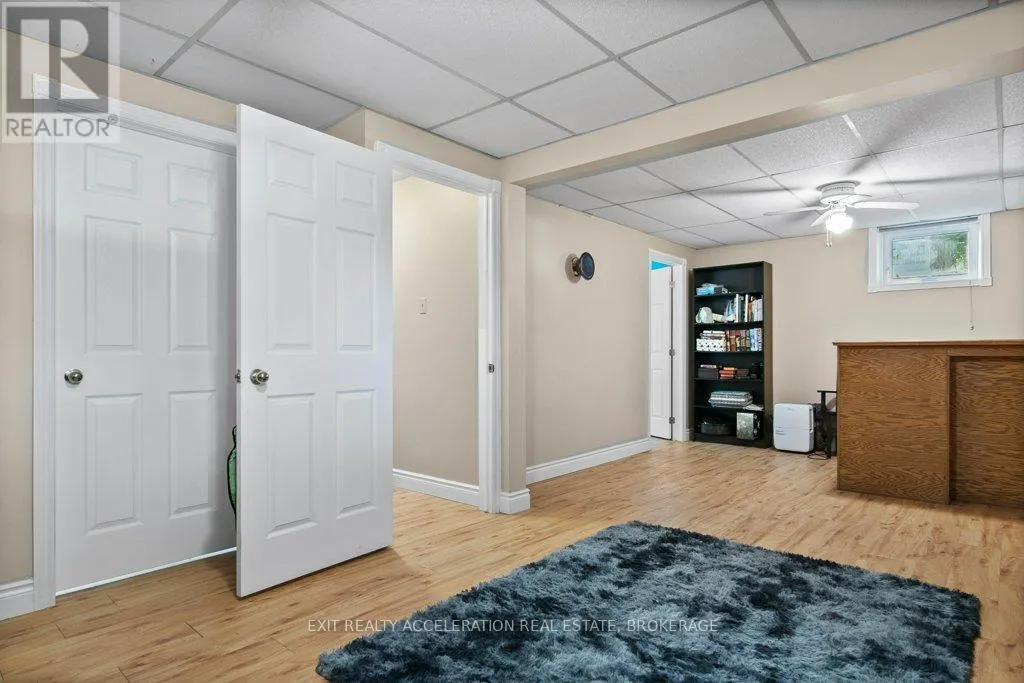 122 BAYVIEW DRIVE
