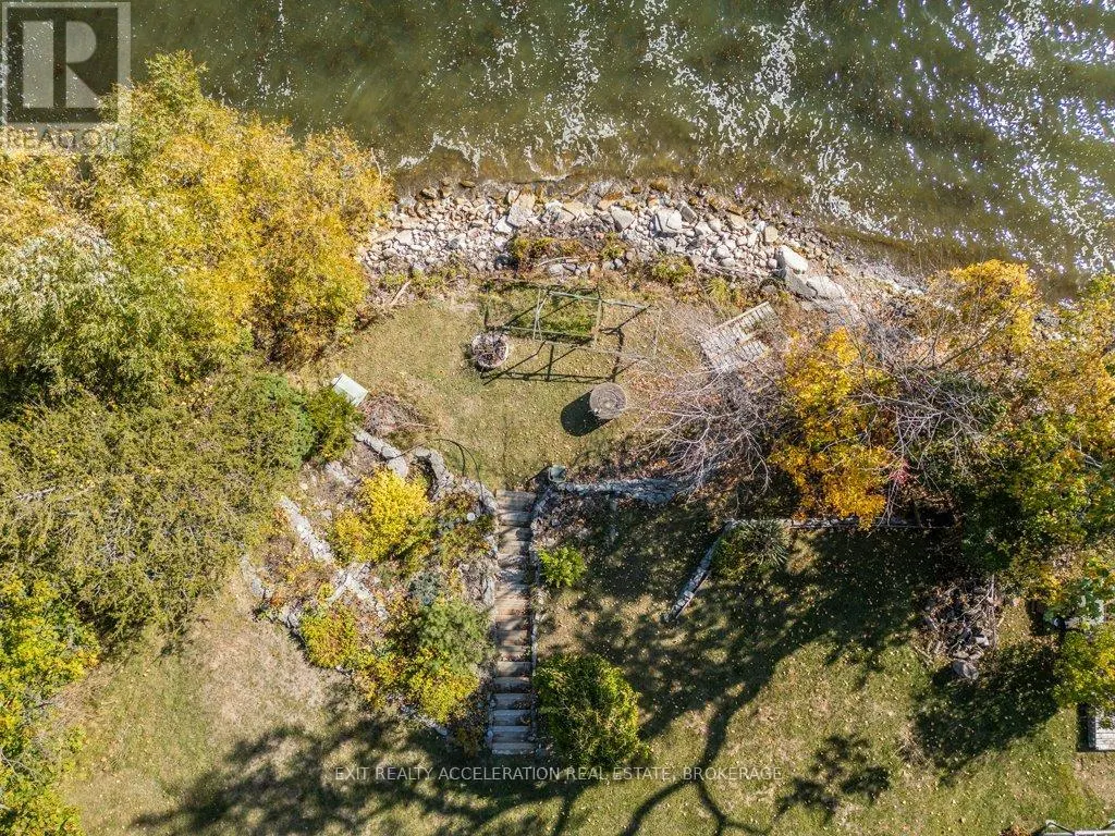 122 BAYVIEW DRIVE