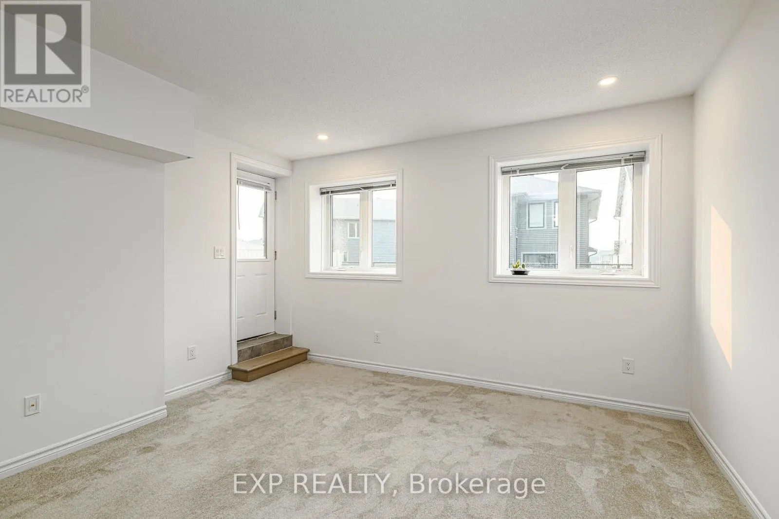 72 DUN SKIPPER DRIVE