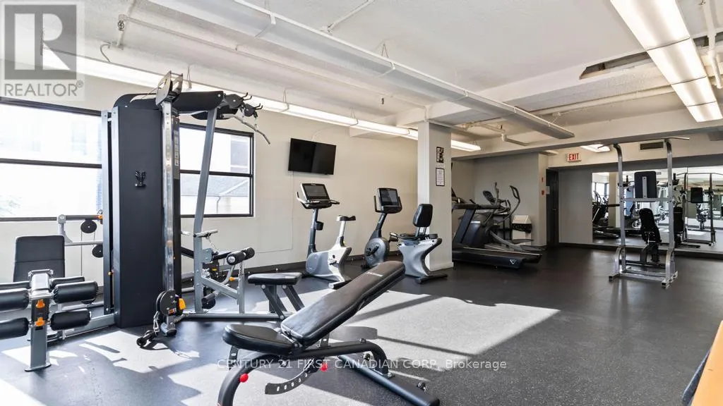 2207 - 389 DUNDAS STREET, #2207