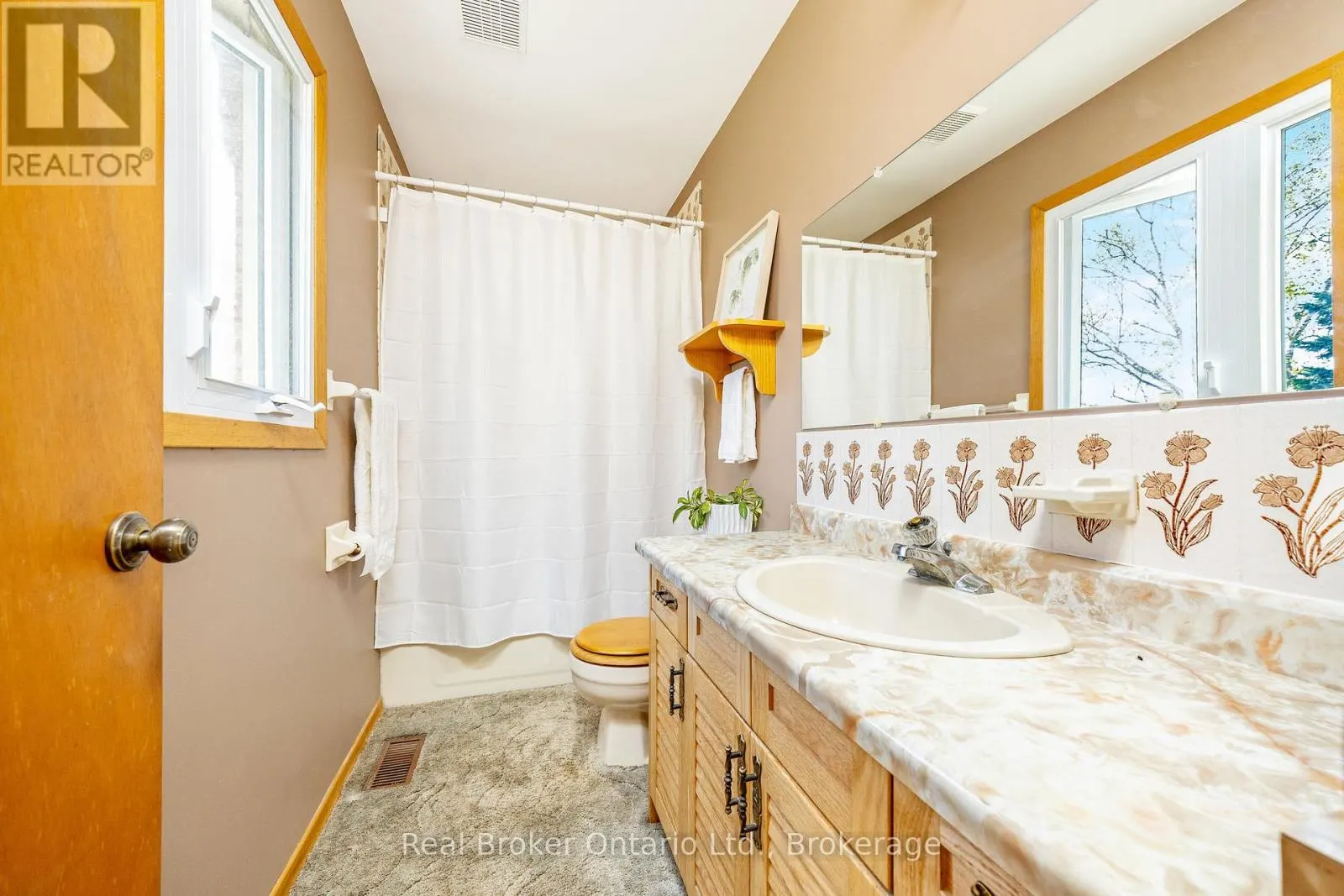 8759 WELLINGTON 124 ROAD