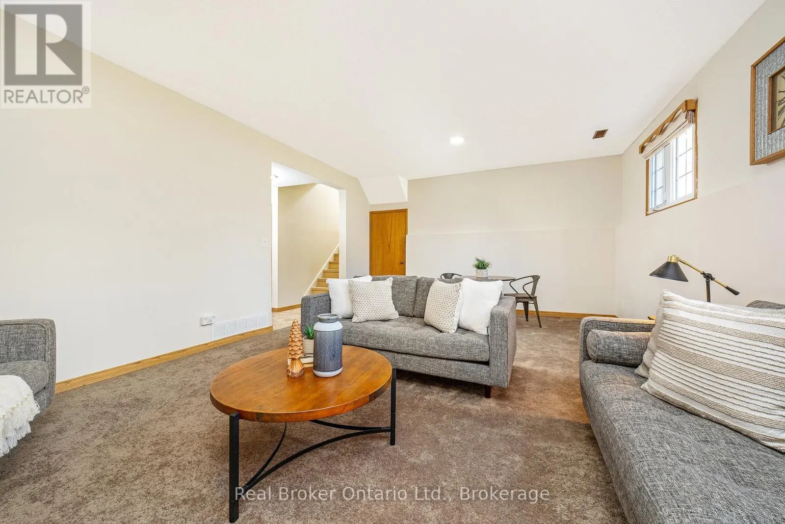 8759 WELLINGTON 124 ROAD