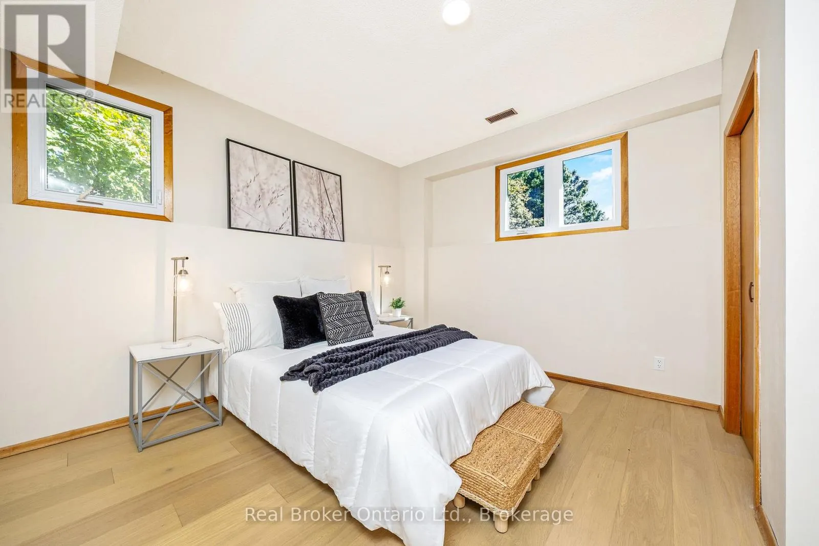 8759 WELLINGTON 124 ROAD