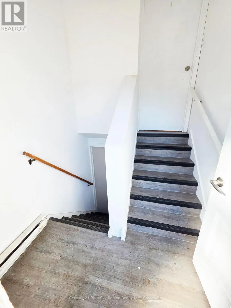15 MASSEY DRIVE