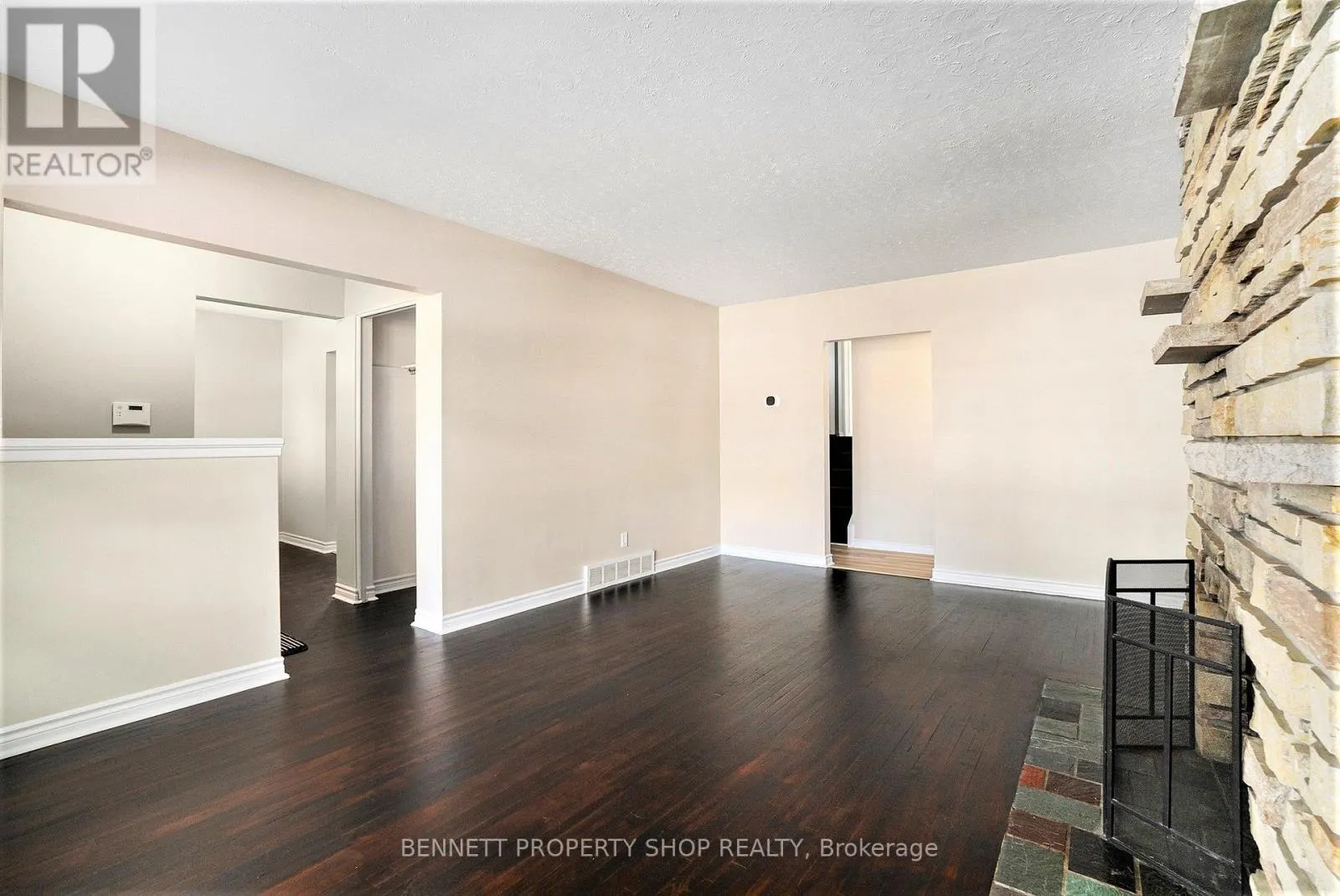 2606 EGAN ROAD
