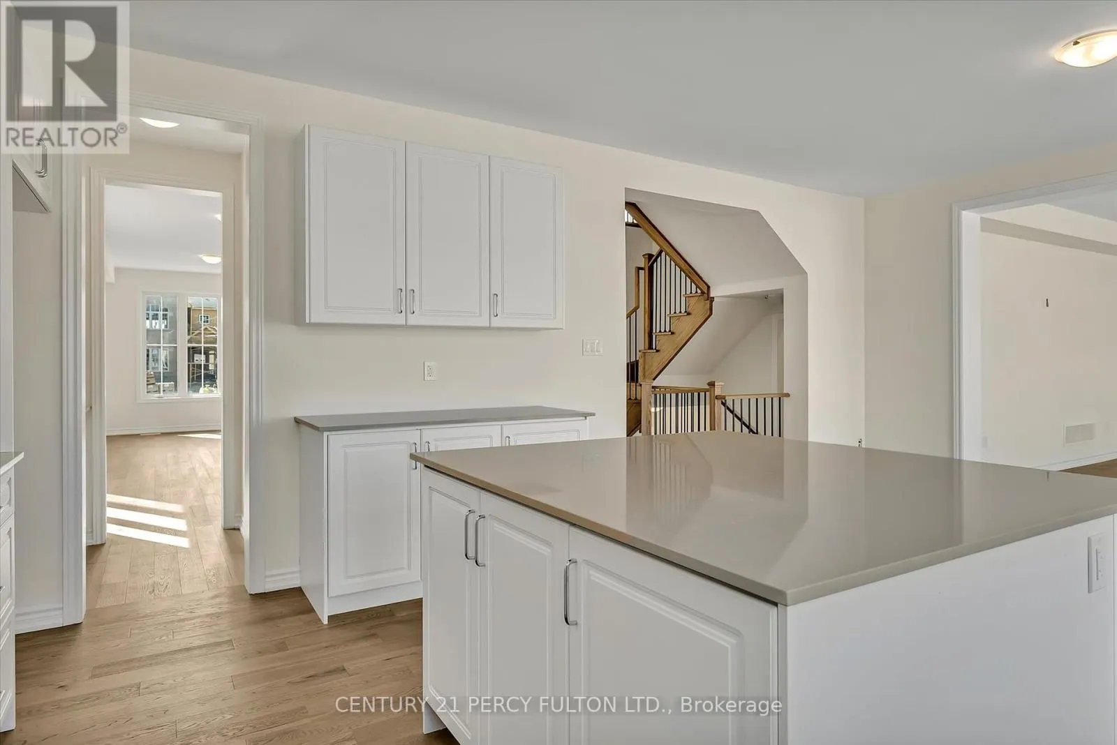 28 AUTUMN FROST ROAD