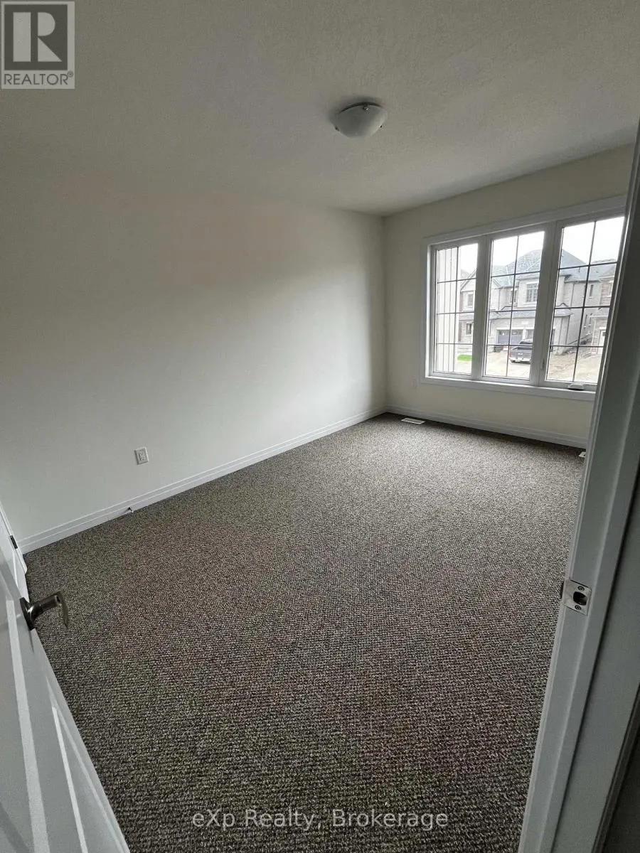 118 WATERS WAY