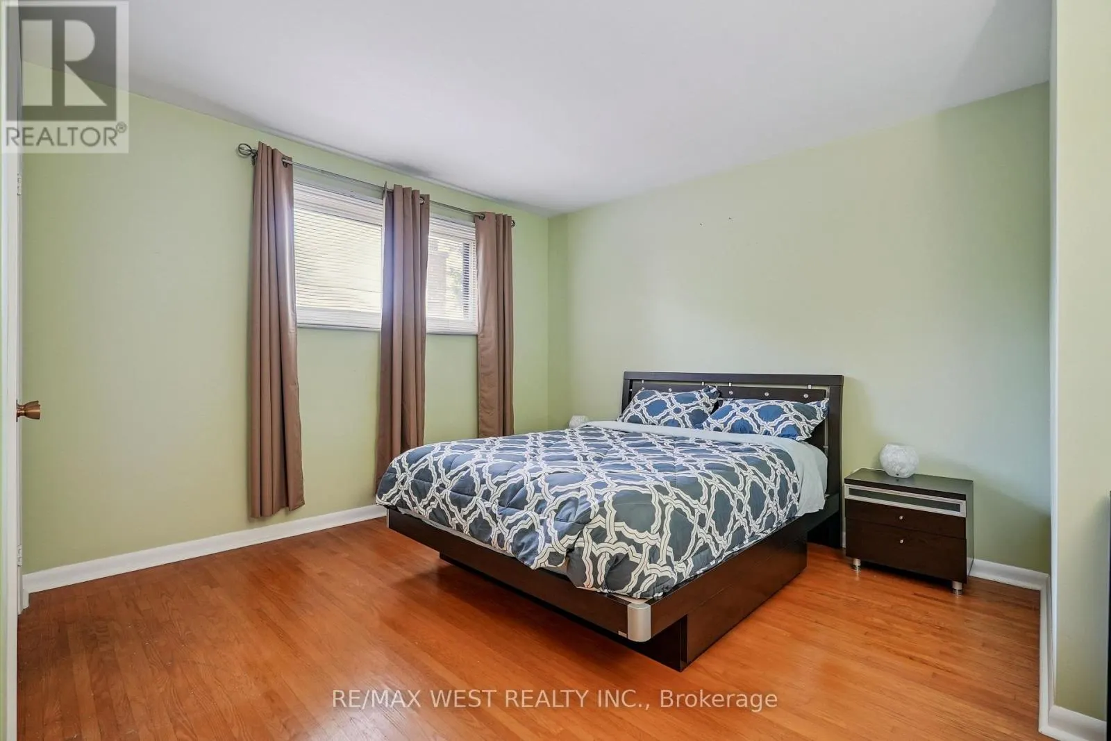 57 EAST 36TH STREET