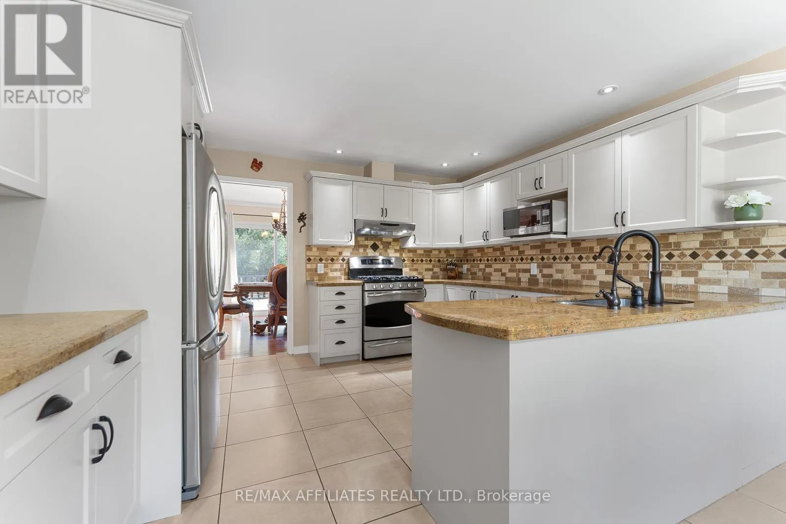 14 PANANDRICK VIEW DRIVE