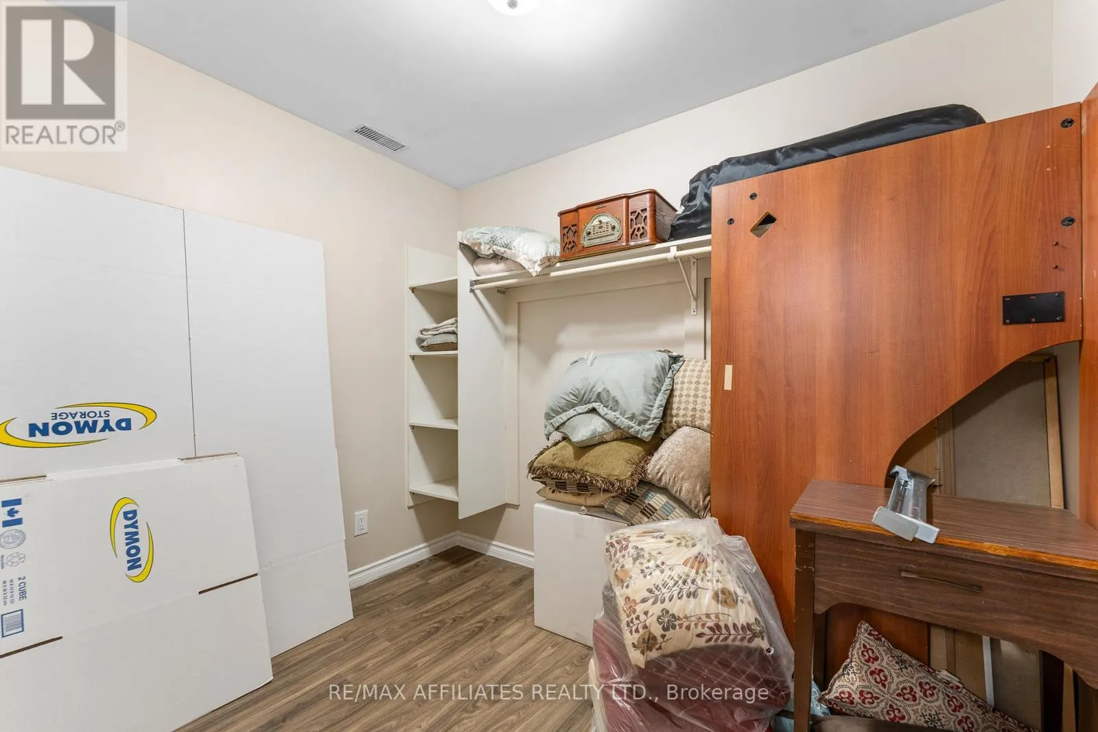14 PANANDRICK VIEW DRIVE