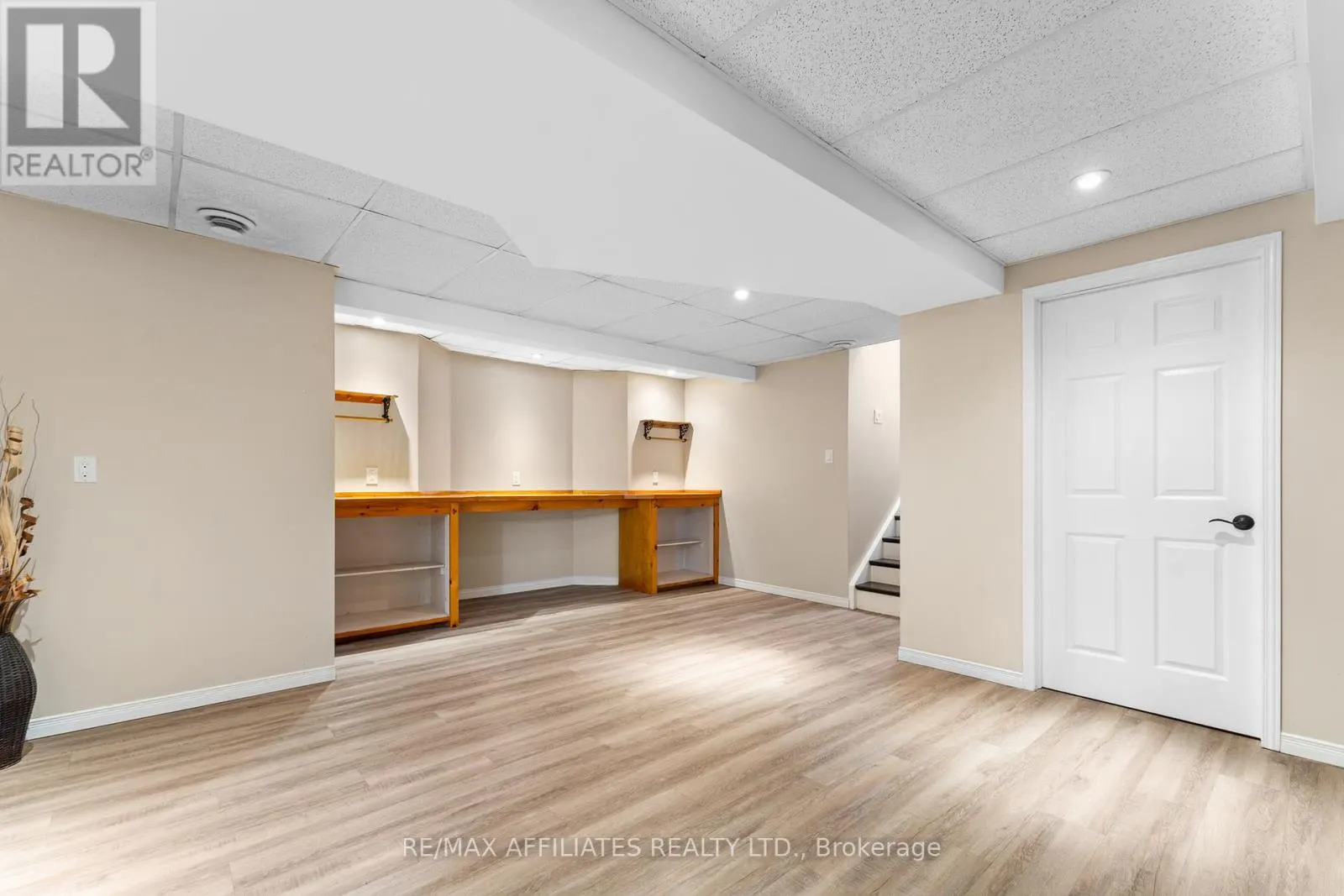 14 PANANDRICK VIEW DRIVE