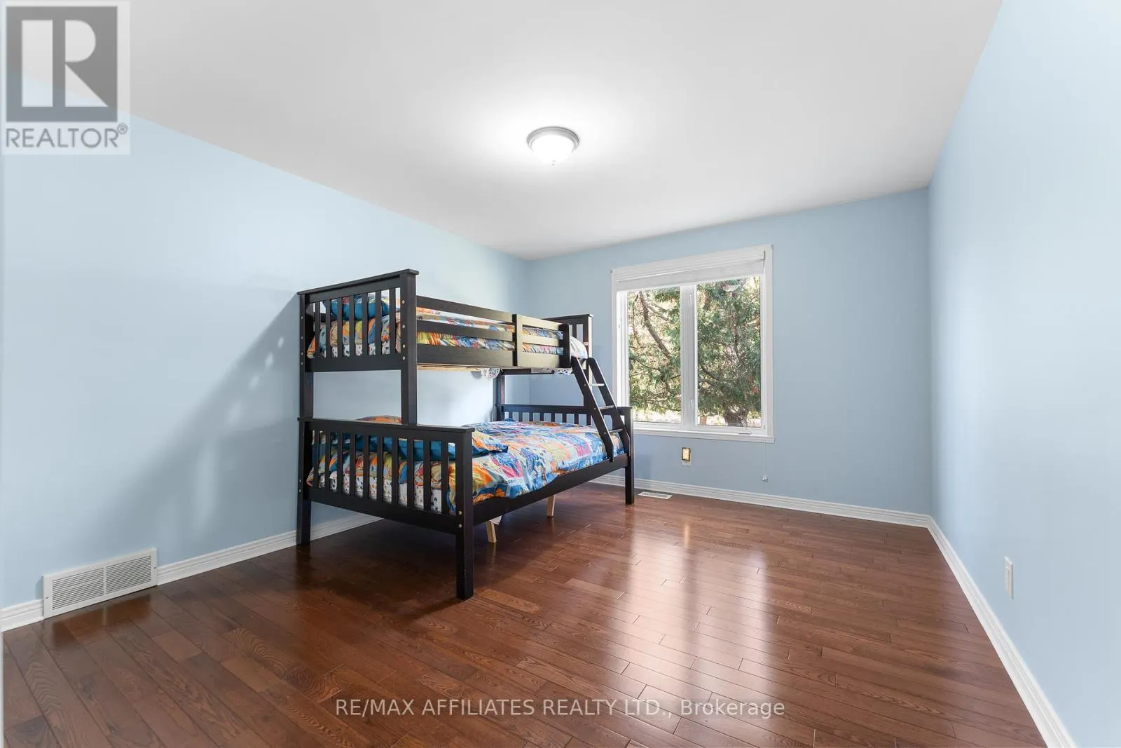 14 PANANDRICK VIEW DRIVE