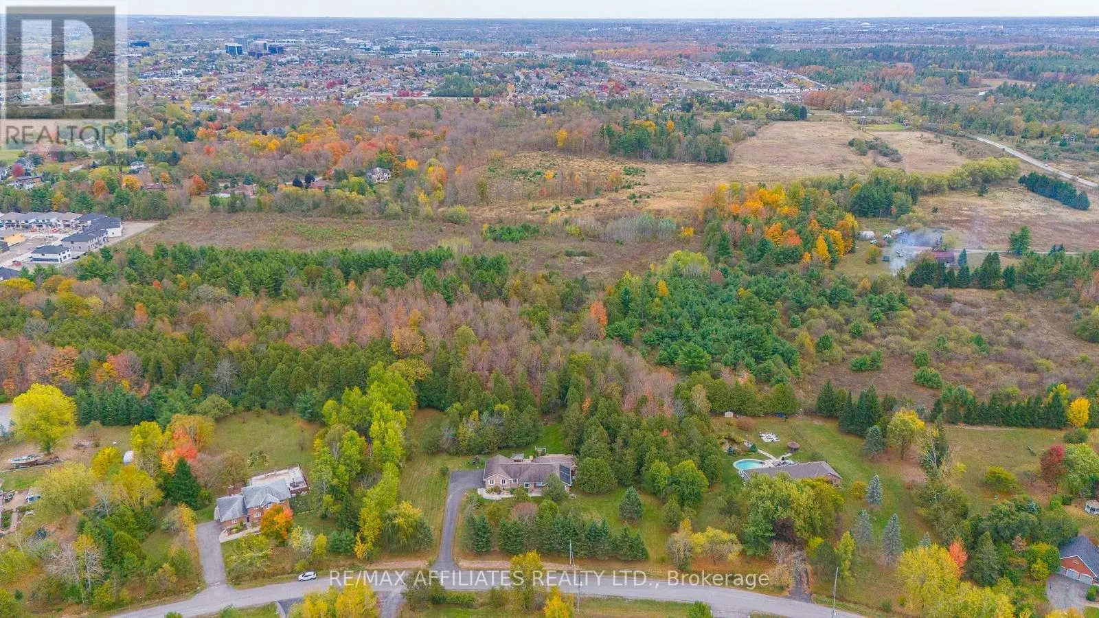 14 PANANDRICK VIEW DRIVE