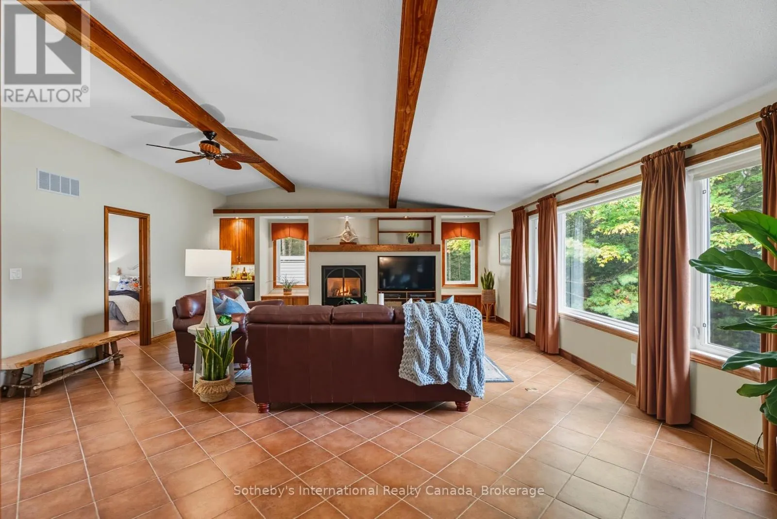 20 FISH ROCK ROAD