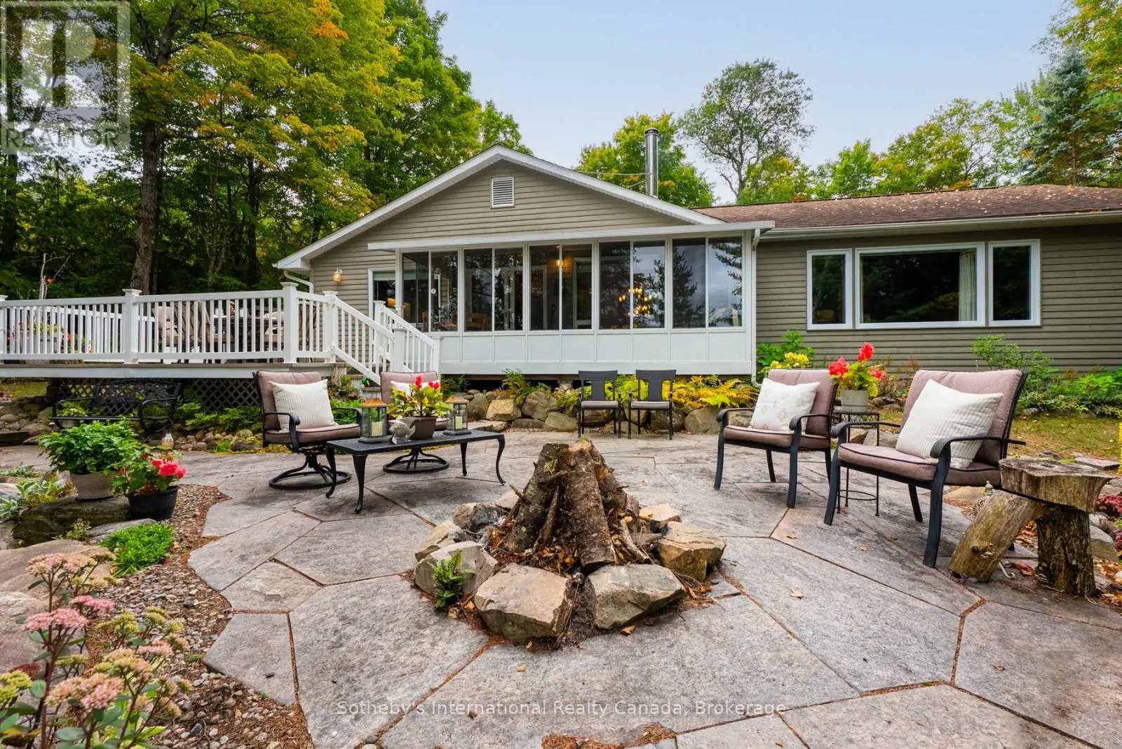 20 FISH ROCK ROAD