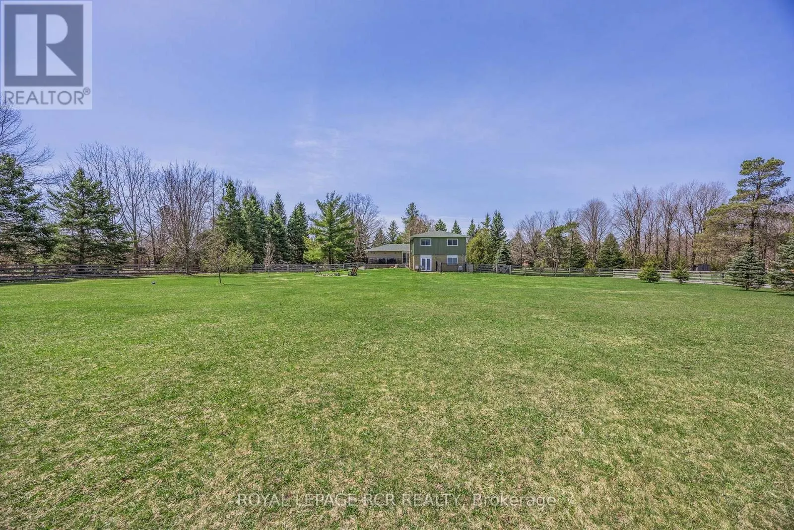 9 WOODLAND ROAD