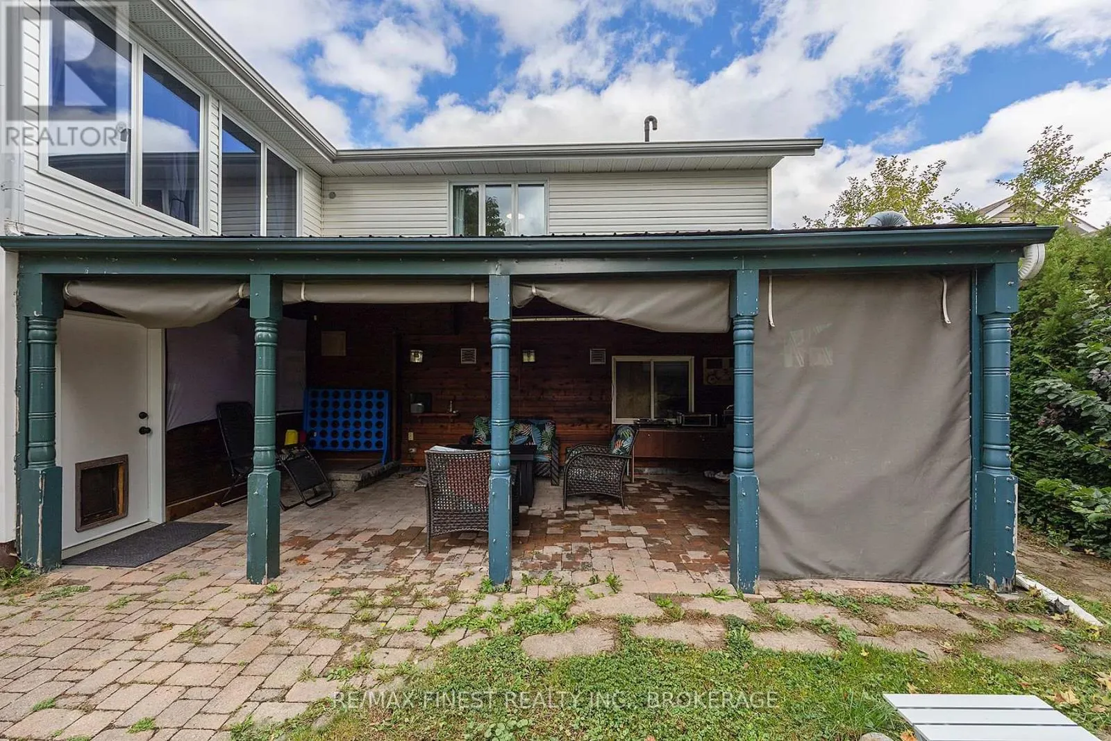 407 SHEILA COURT