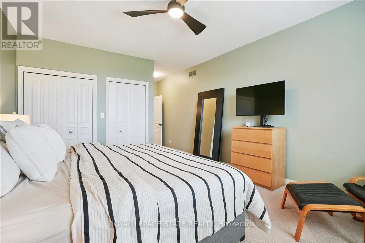 4314 LINDSEY CRESCENT
