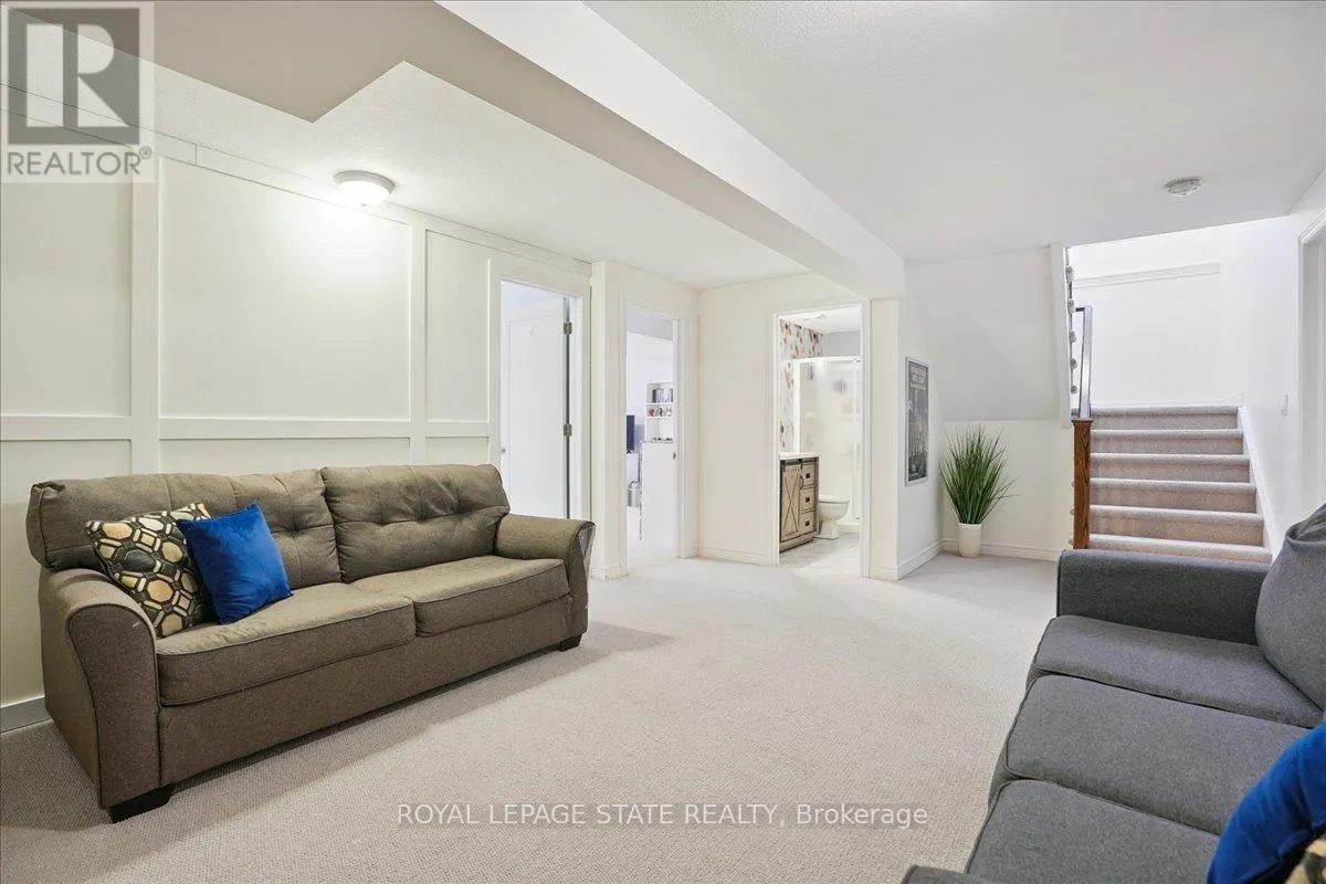 4314 LINDSEY CRESCENT