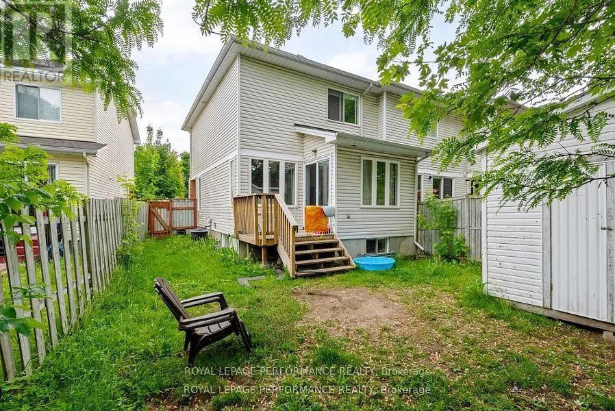 1453 LYNX CRESCENT