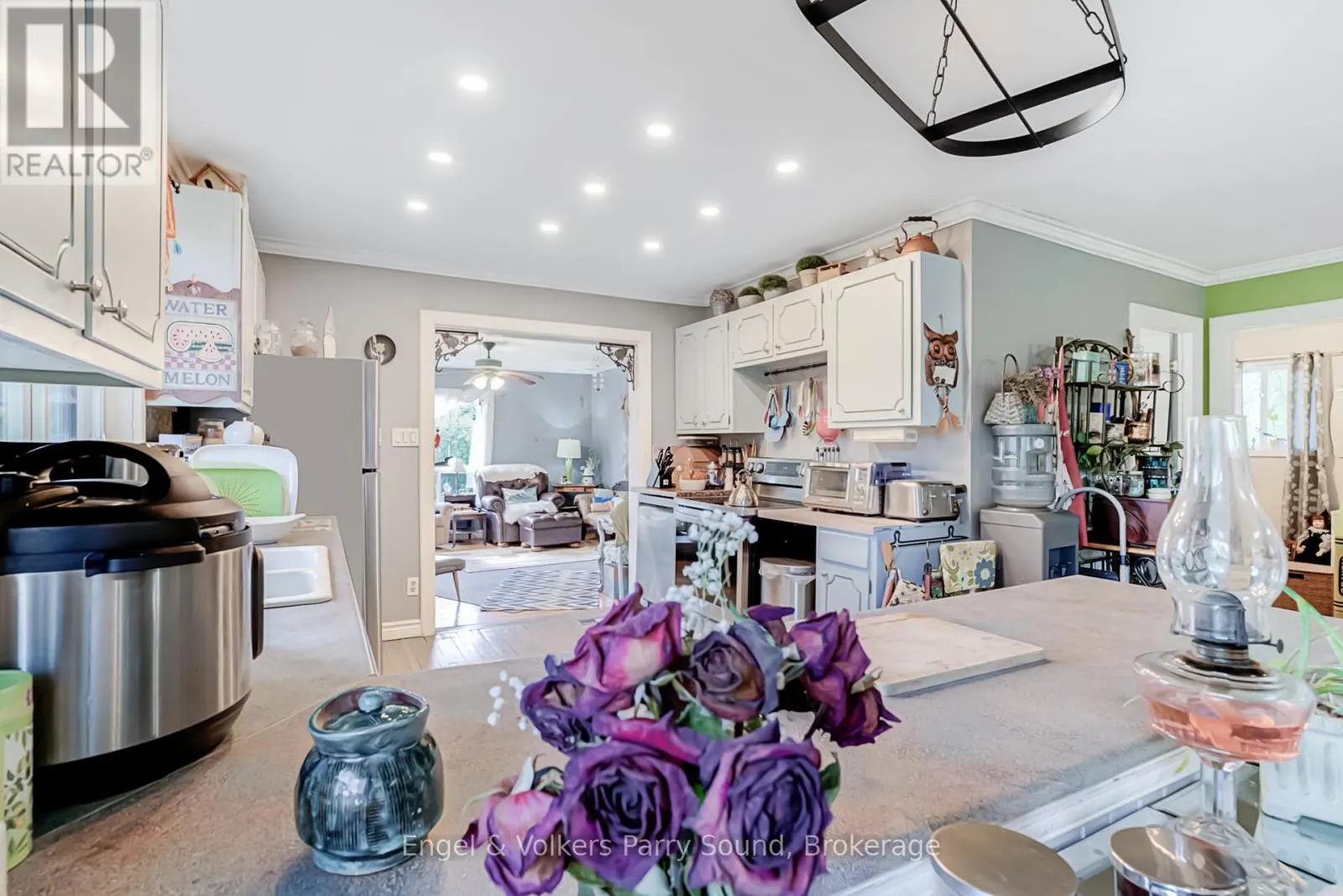 34 GORDON POINT ROAD