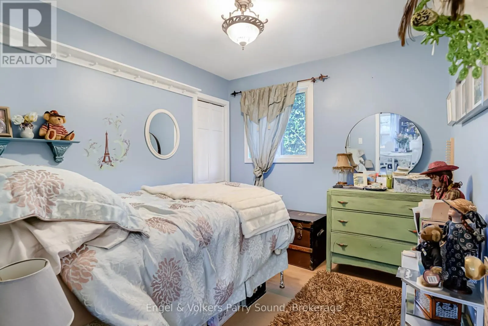 34 GORDON POINT ROAD