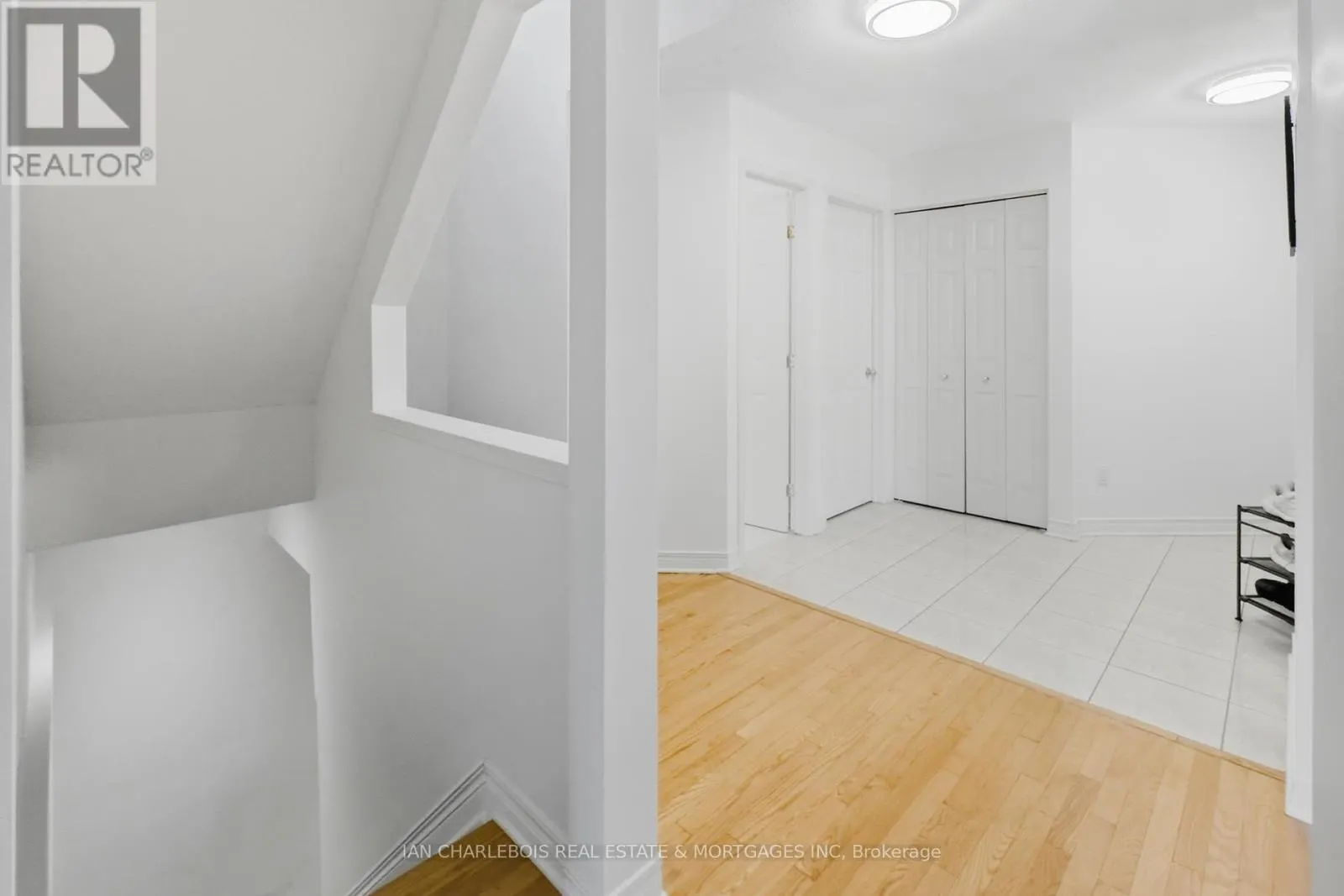 42 BELLINGHAM PLACE