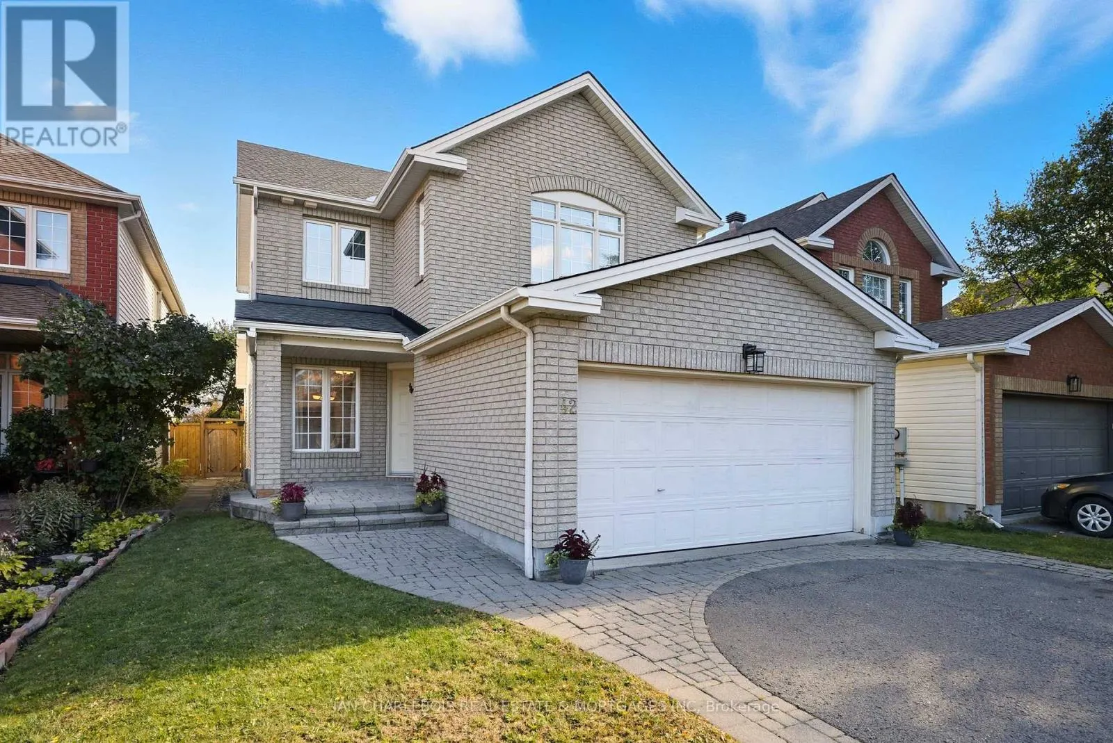 42 BELLINGHAM PLACE