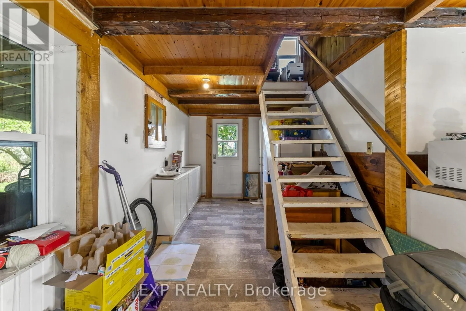 225 JOYCE ROAD