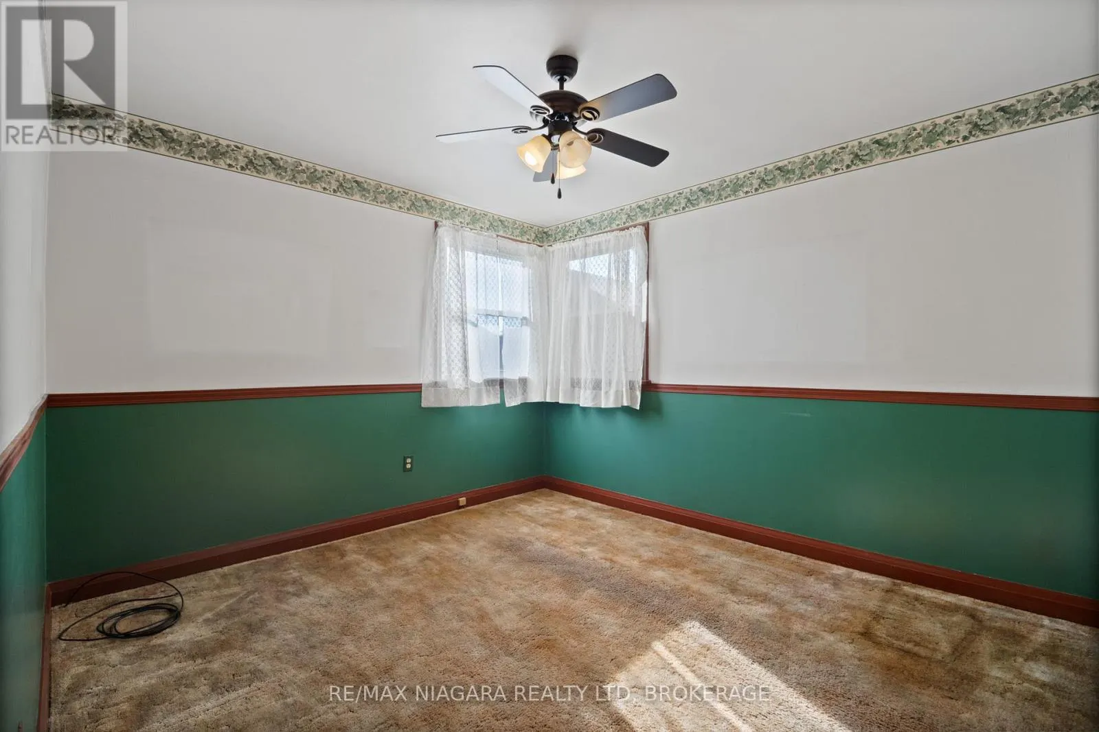 613 QUEENSTON ROAD