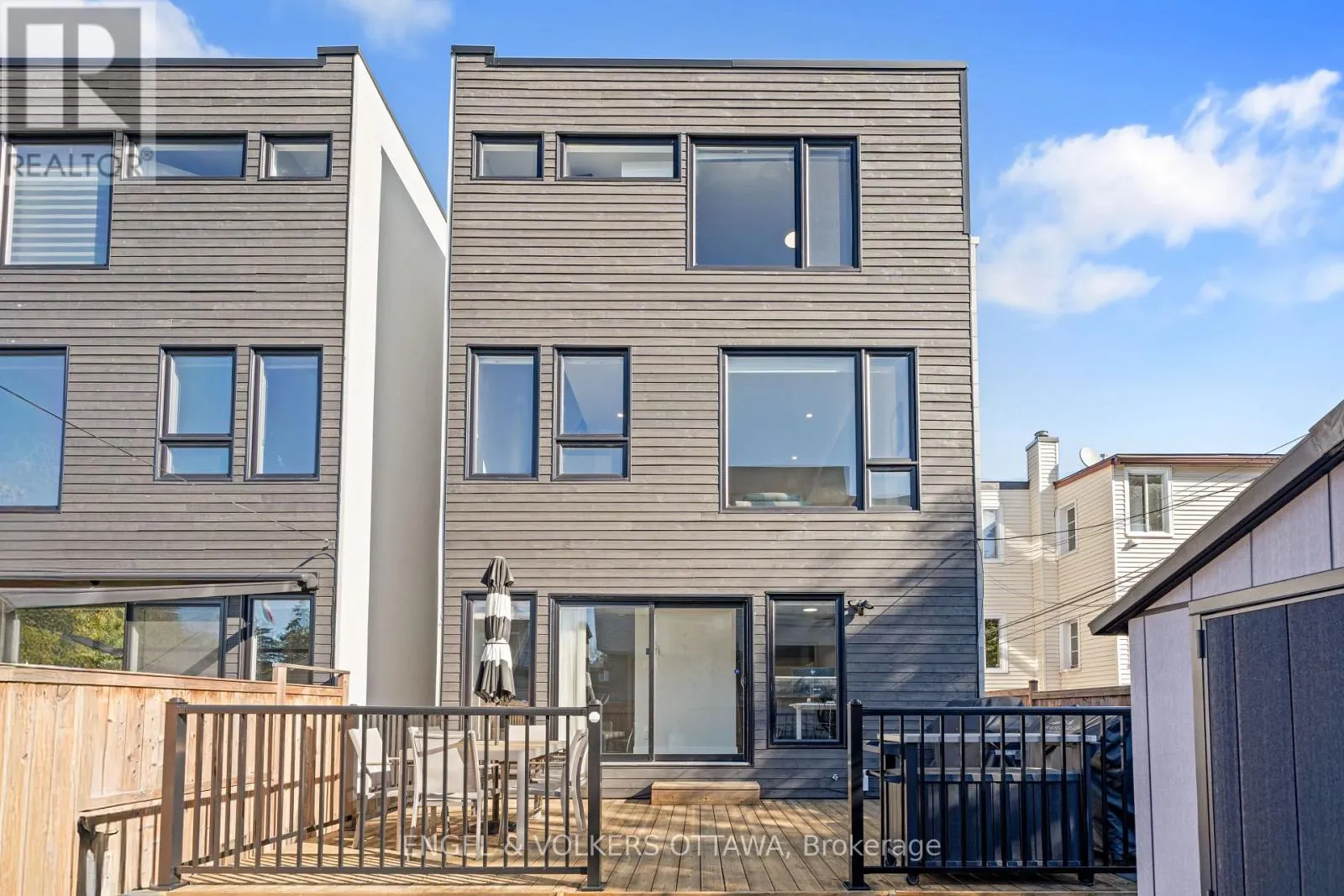 68 JOLLIET AVENUE