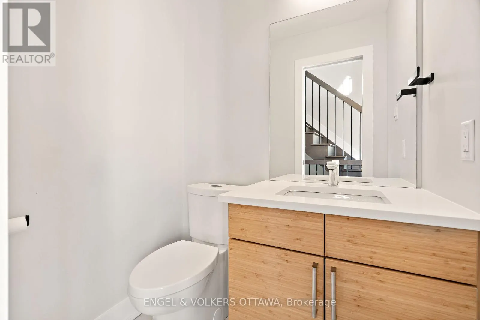 68 JOLLIET AVENUE