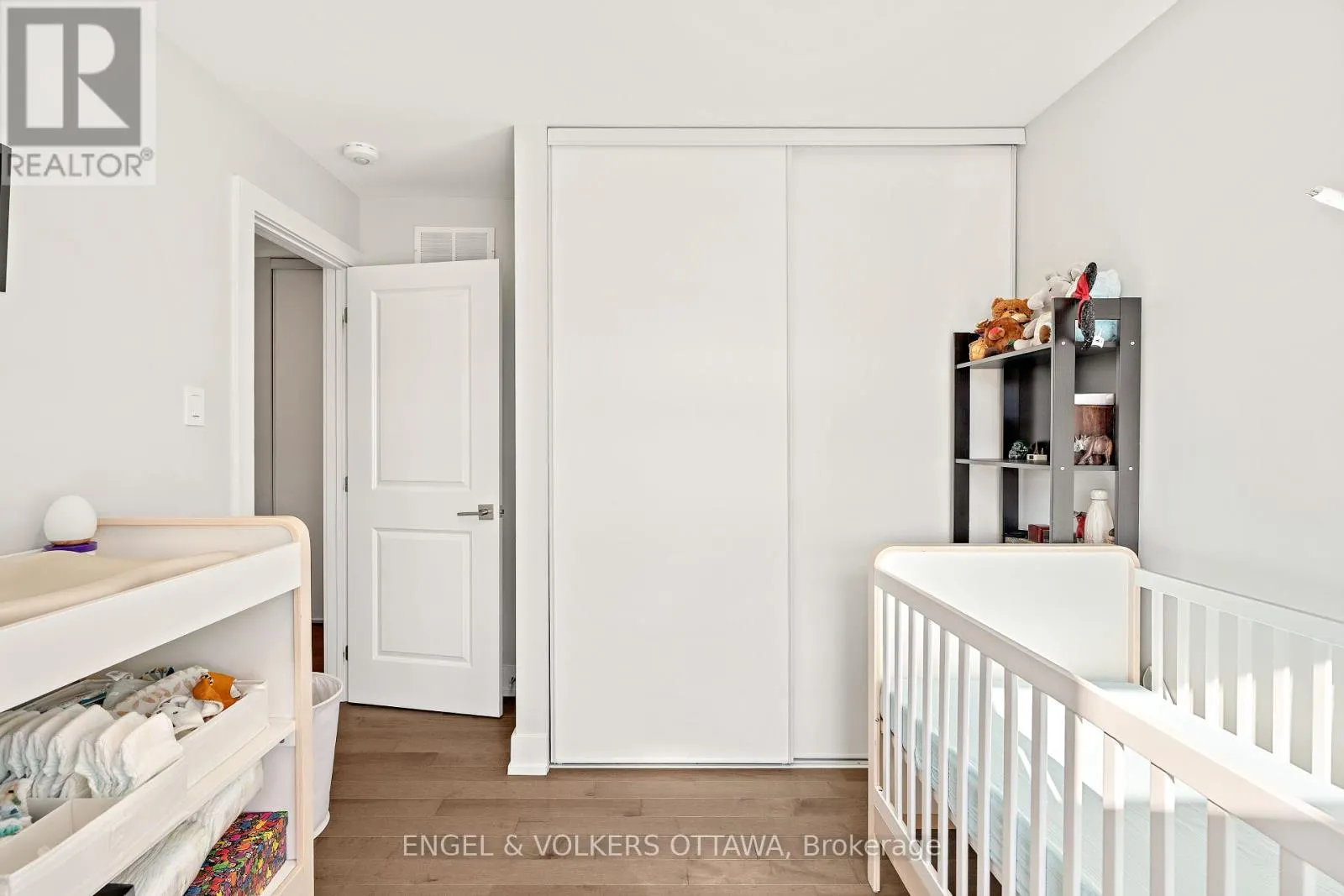 68 JOLLIET AVENUE
