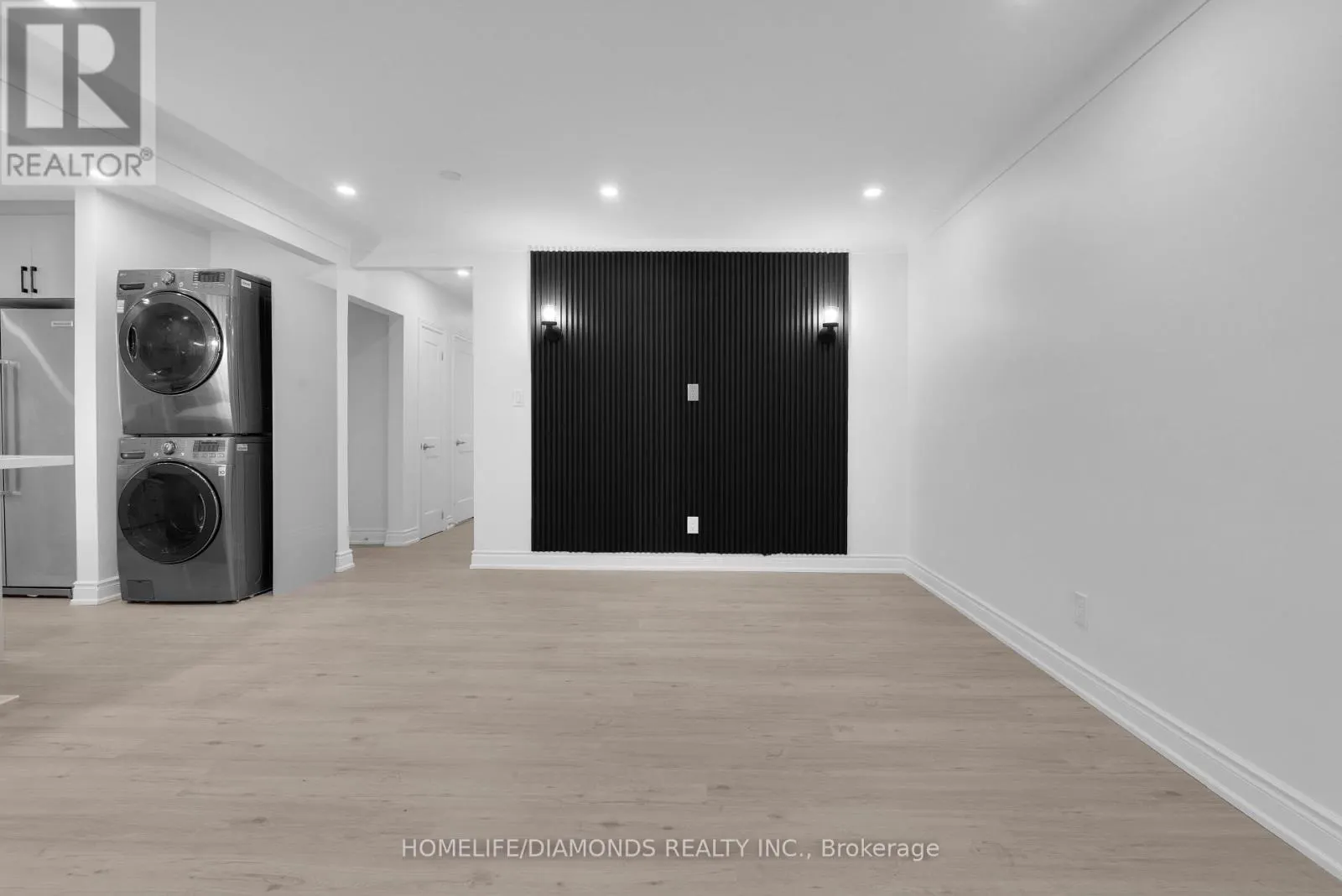 210 MACKAN STREET