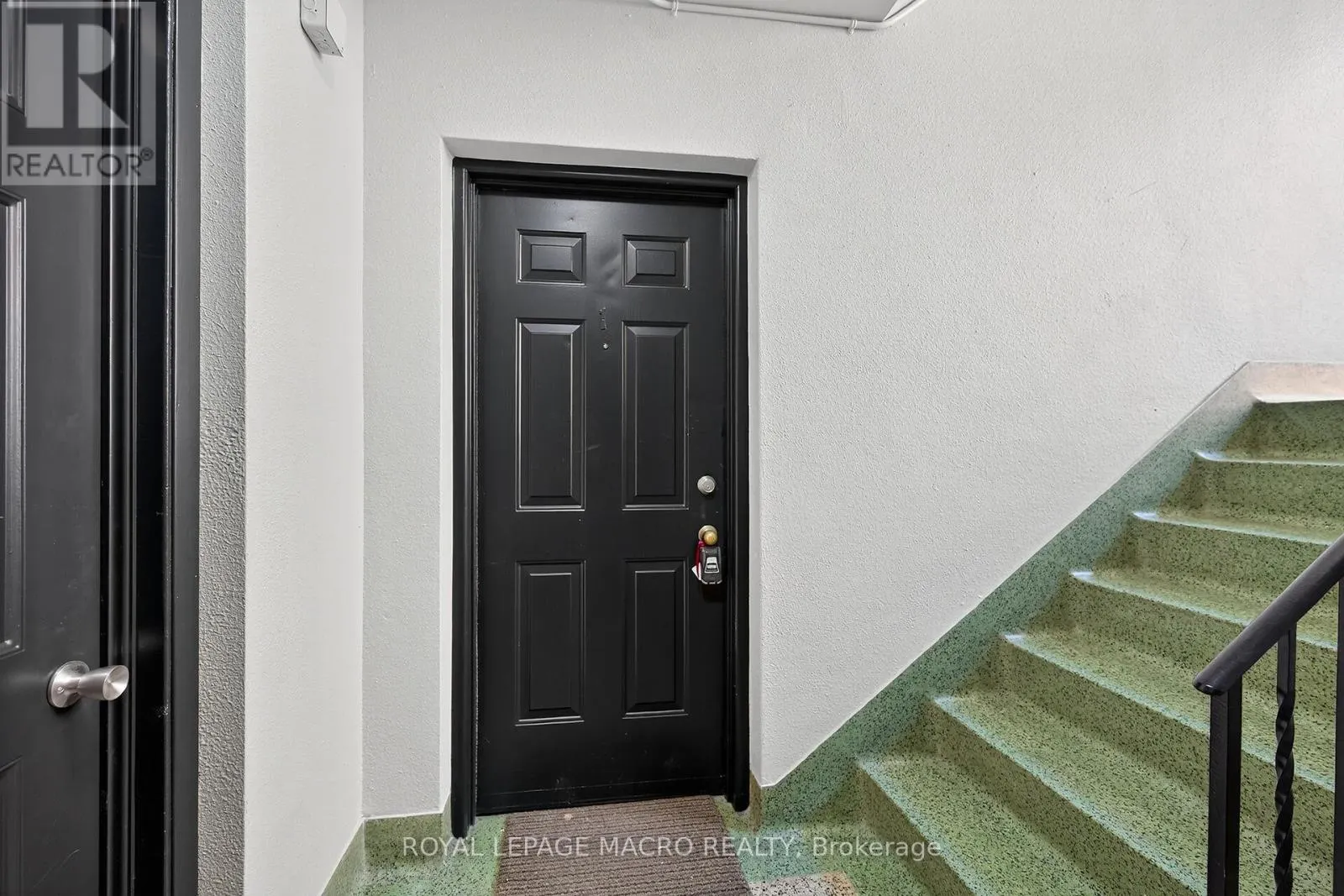 1 - 5 APPLEWOOD AVENUE