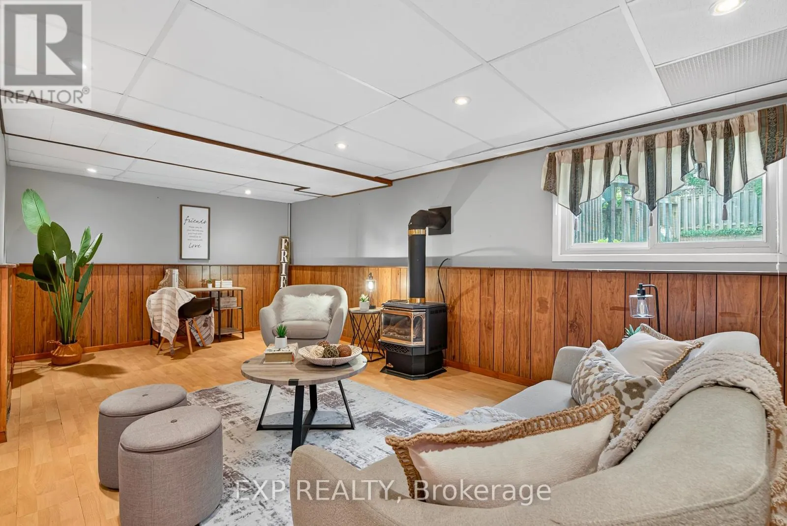 73 NORTHVIEW HEIGHTS DRIVE