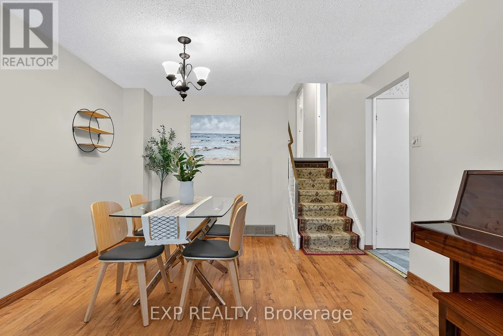 73 NORTHVIEW HEIGHTS DRIVE