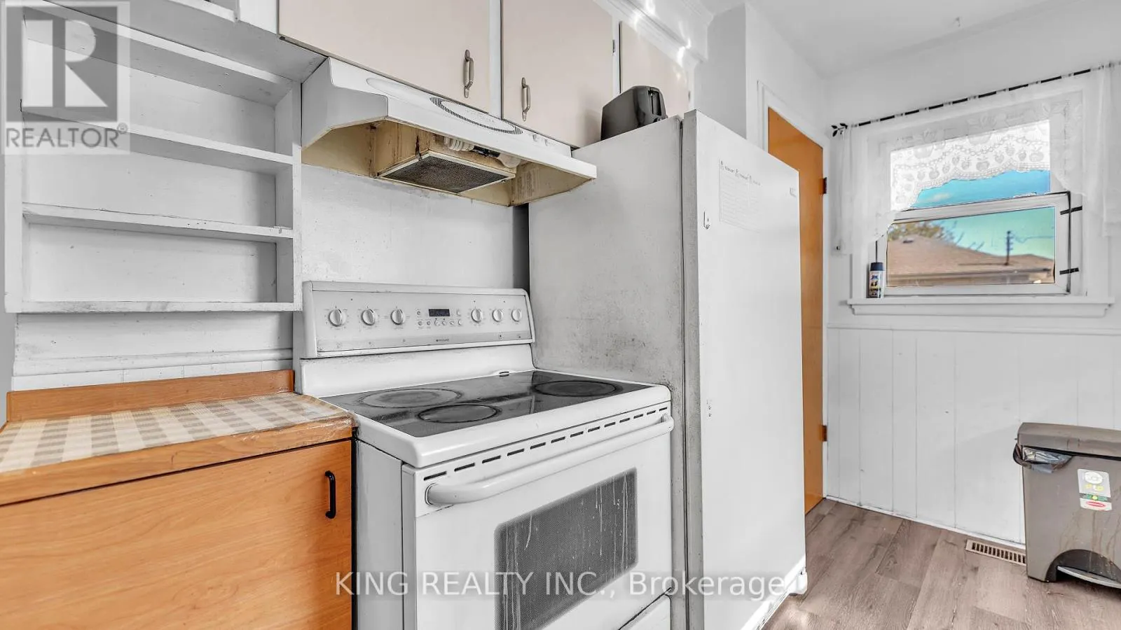 564 FIRST STREET