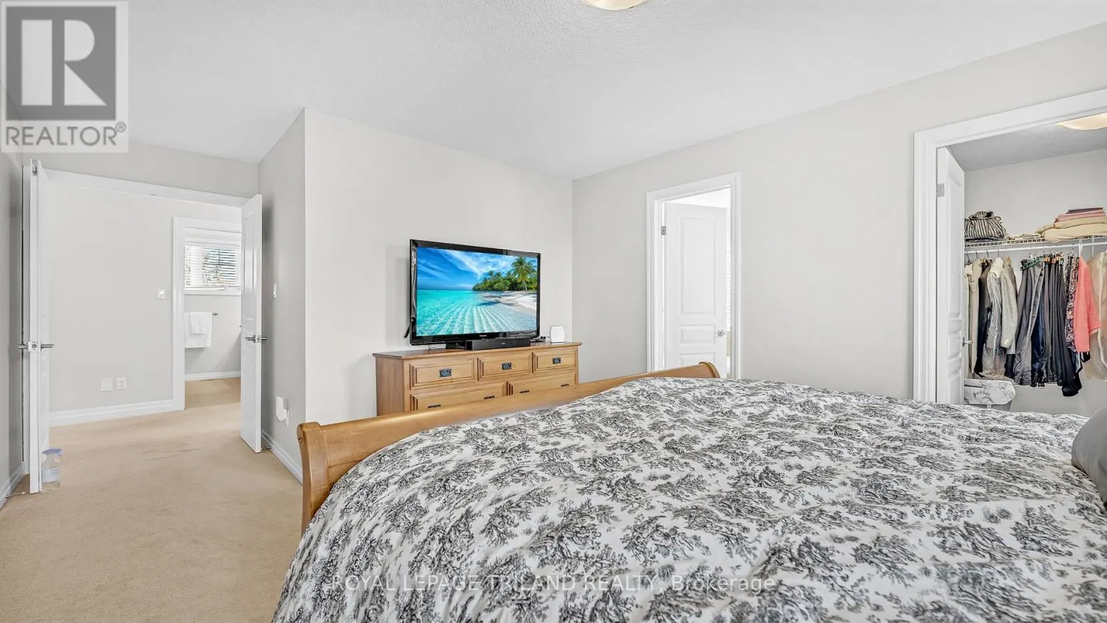 40 - 1630 SHORE ROAD, #40