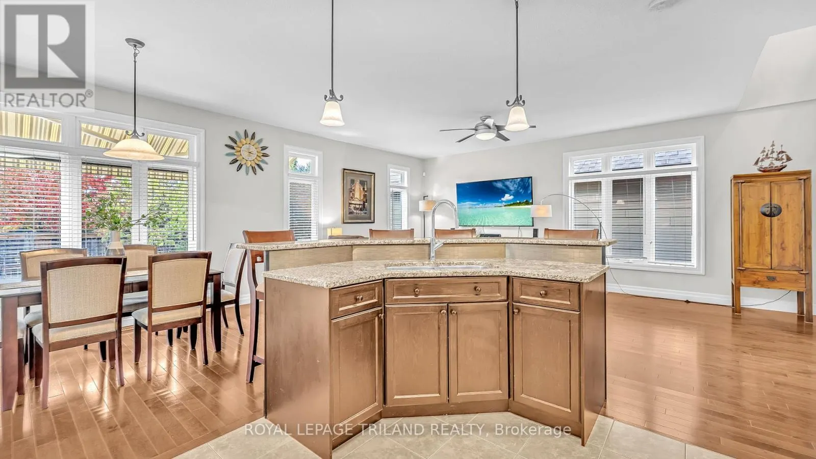 40 - 1630 SHORE ROAD, #40