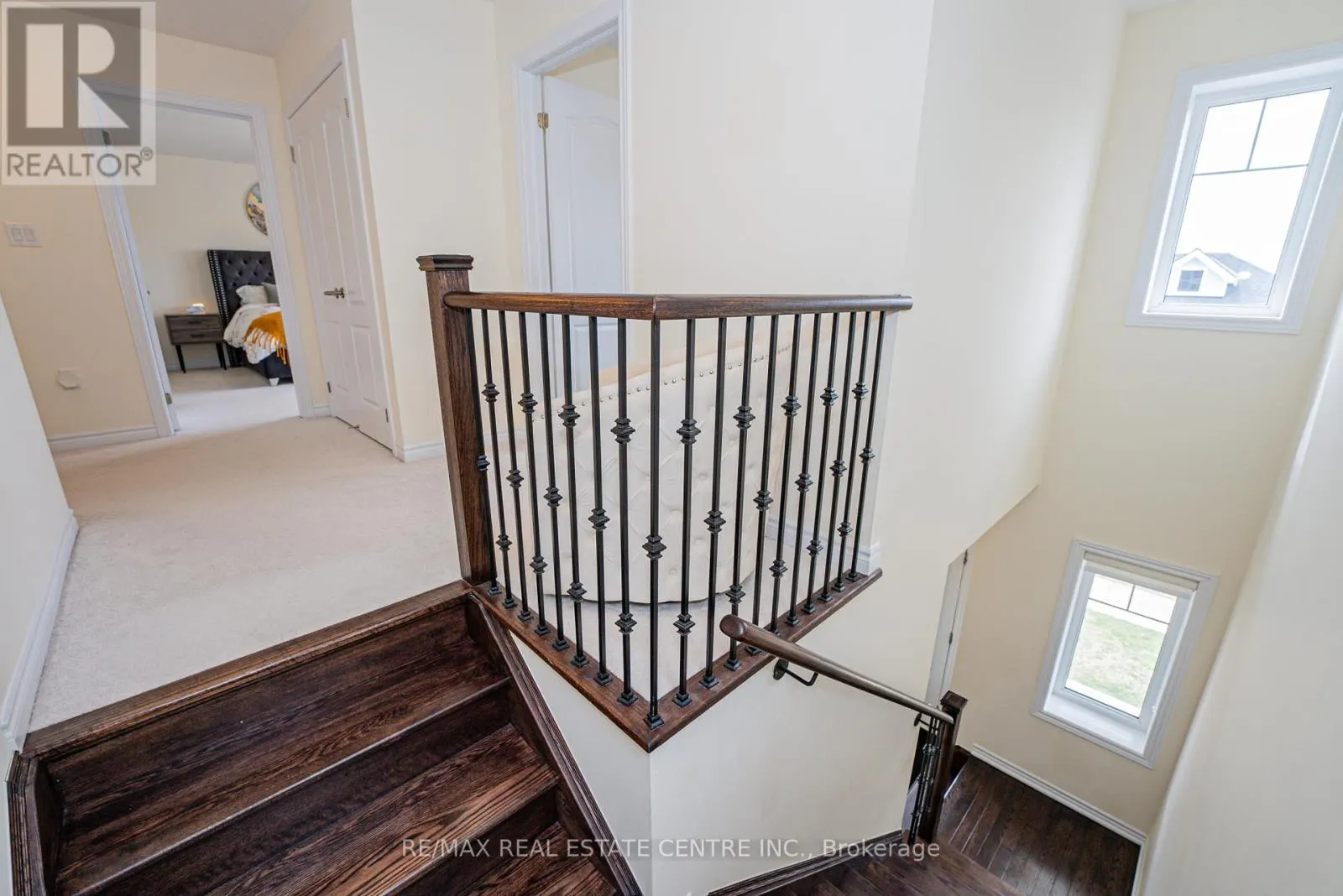 22 OAKTREE DRIVE
