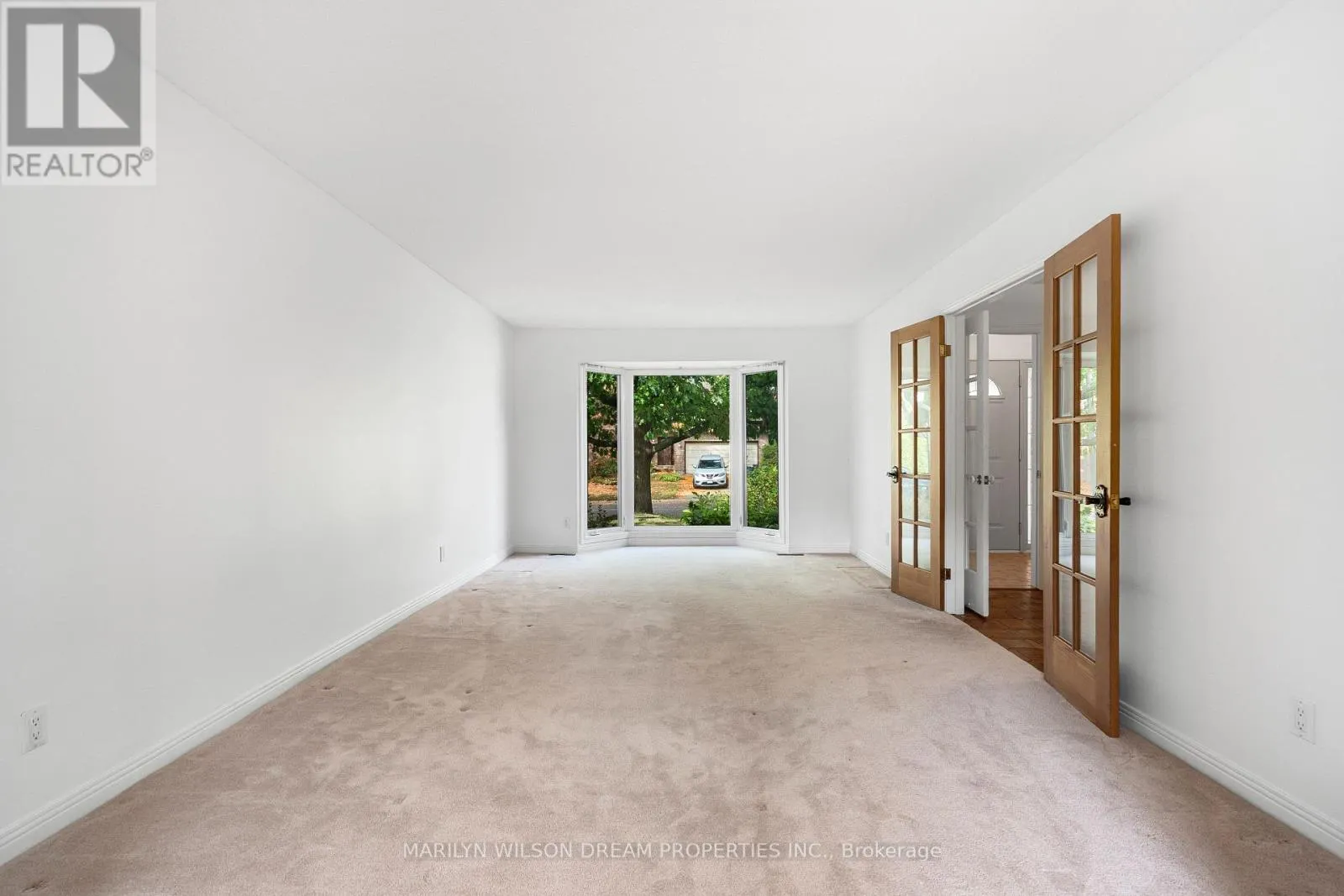 1150 BORDEAU GROVE