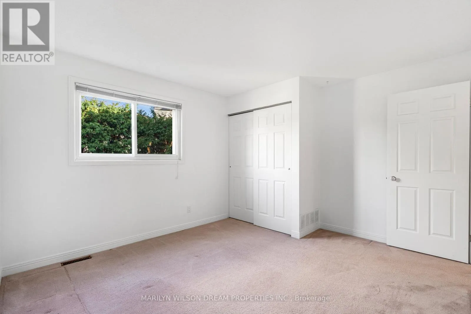 1150 BORDEAU GROVE