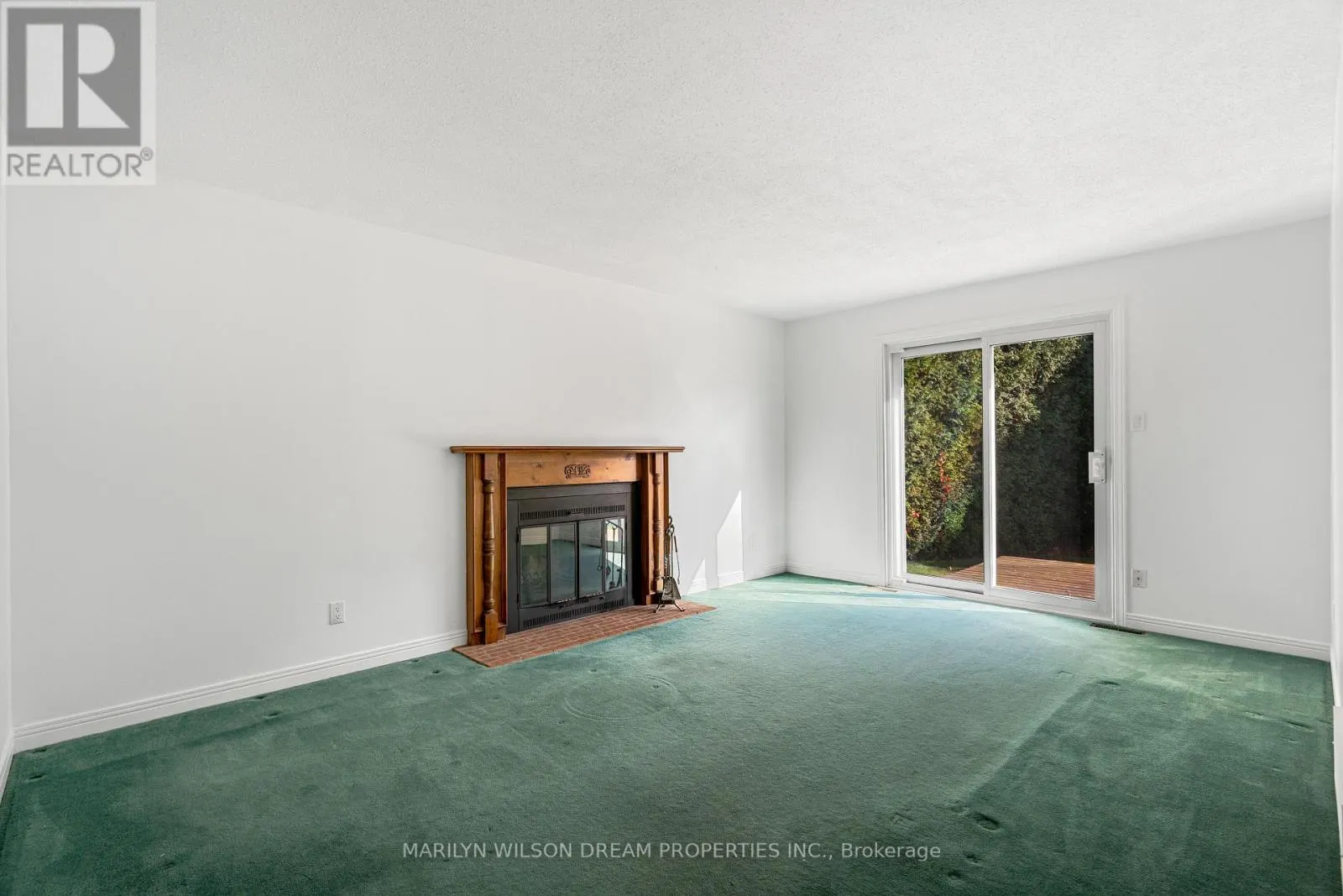 1150 BORDEAU GROVE